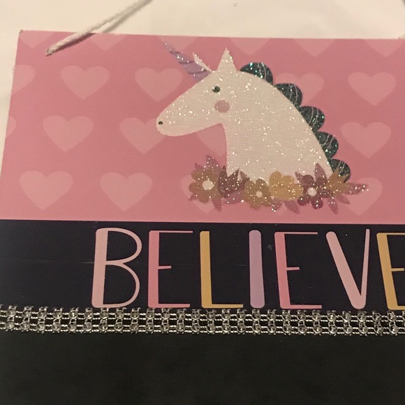 Unicorn "Believe" Hanging Write On Chalkboard - Picture 6 of 13